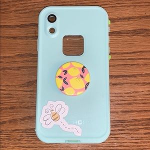 iPhone XR Fre Lifeproof